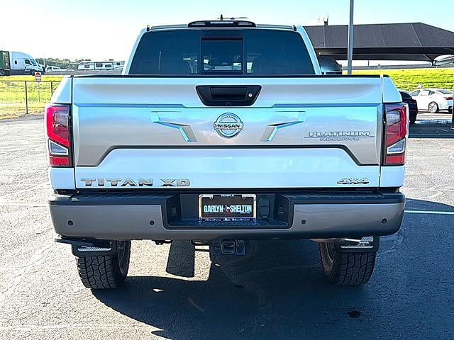 2022 Nissan Titan XD 4x4 Crew Cab Platinum Reserve