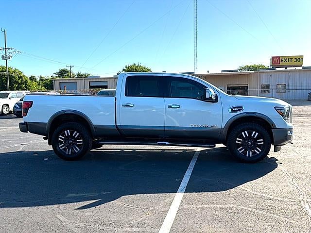 2022 Nissan Titan XD 4x4 Crew Cab Platinum Reserve