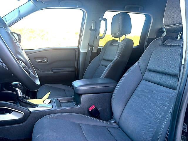 2023 Nissan Frontier Crew Cab 4x2 SV Auto