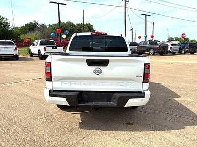 2024 Nissan Frontier Crew Cab 4x2 SV