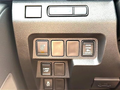 2025 Nissan Frontier Crew Cab 4x2 SV