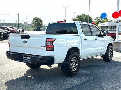 2024 Nissan Frontier Crew Cab 4x4 S