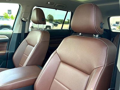 2021 Volkswagen Atlas 2021.5 3.6L V6 SEL FWD