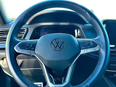 2024 Volkswagen Atlas Cross Sport 2.0T SEL Premium R-Line 4MOTION