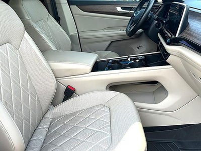 2024 Volkswagen Atlas 2.0T SEL Premium R-Line 4MOTION
