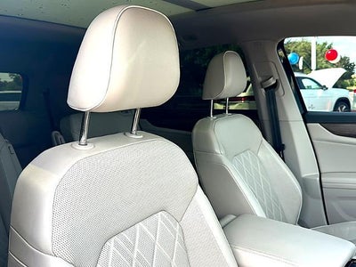 2024 Volkswagen Atlas 2.0T SEL Premium R-Line 4MOTION