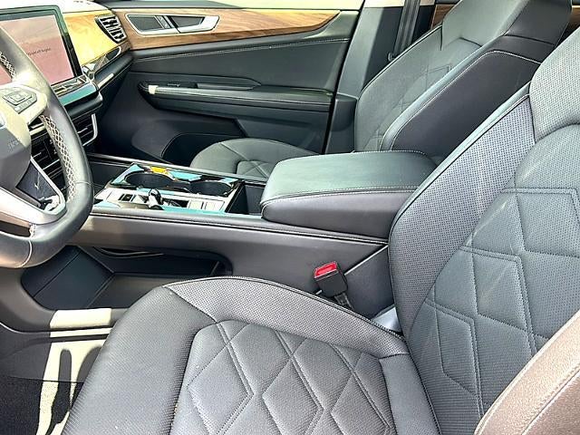 2026 Volkswagen Atlas 2.0T SE w/Technology 4MOTION