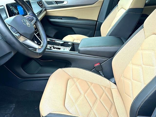 2026 Volkswagen Atlas Cross Sport 2.0T SE w/Technology FWD