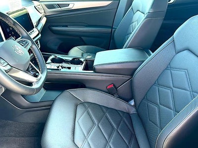 2024 Volkswagen Atlas Cross Sport 2.0T SE w/Technology FWD