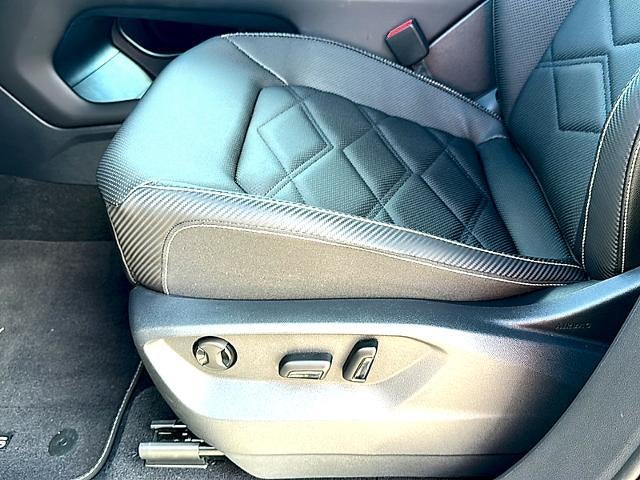 2024 Volkswagen Atlas Cross Sport 2.0T SE w/Technology FWD