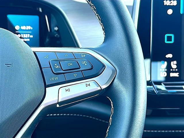 2024 Volkswagen Atlas Cross Sport 2.0T SE w/Technology FWD