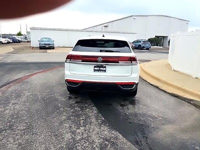 2024 Volkswagen Atlas Cross Sport 2.0T SE w/Technology FWD