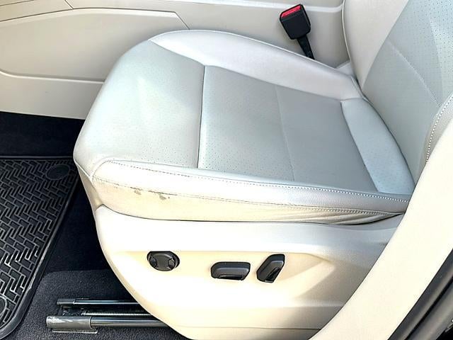 2022 Volkswagen Atlas 2.0T SE w/Technology FWD