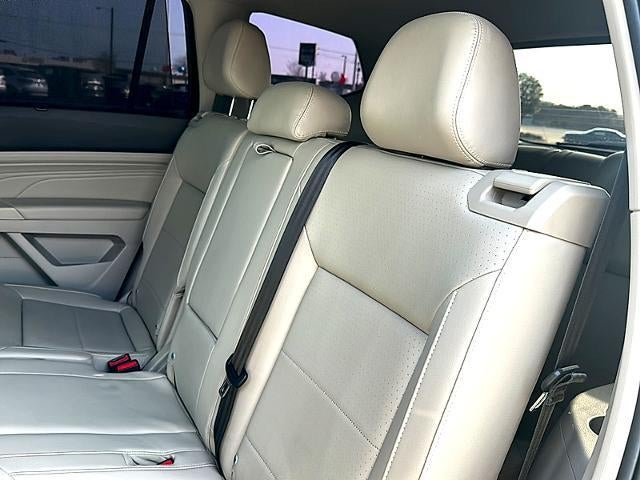 2022 Volkswagen Atlas 2.0T SE w/Technology FWD