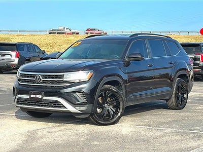 2022 Volkswagen Atlas 2.0T SE w/Technology FWD