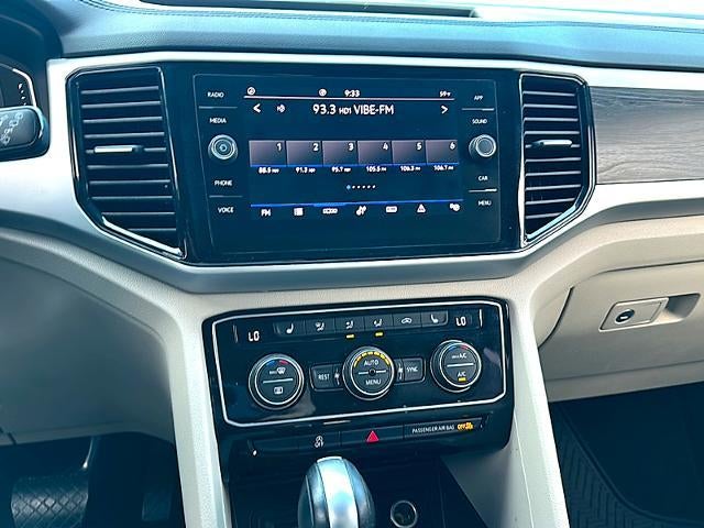 2022 Volkswagen Atlas 2.0T SE w/Technology FWD