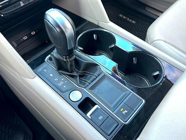 2022 Volkswagen Atlas 2.0T SE w/Technology FWD