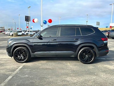 2022 Volkswagen Atlas 2.0T SE w/Technology FWD