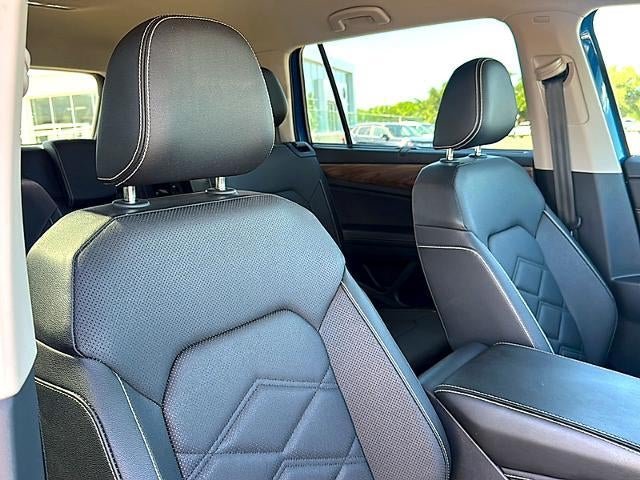 2025 Volkswagen Atlas 2.0T SE w/Technology FWD