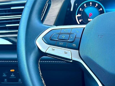 2025 Volkswagen Atlas 2.0T SE w/Technology FWD