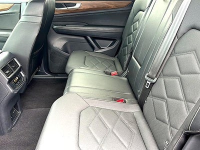 2025 Volkswagen Atlas 2.0T SE w/Technology FWD