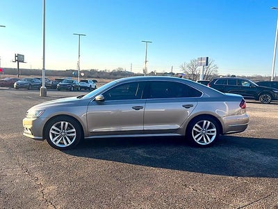 2017 Volkswagen Passat 1.8T SEL Premium Auto