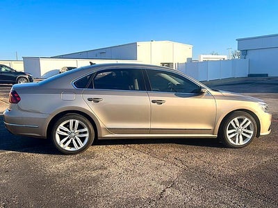 2017 Volkswagen Passat 1.8T SEL Premium Auto