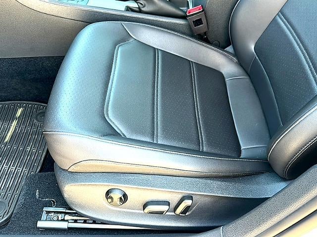 2020 Volkswagen Passat 2.0T R-Line Auto