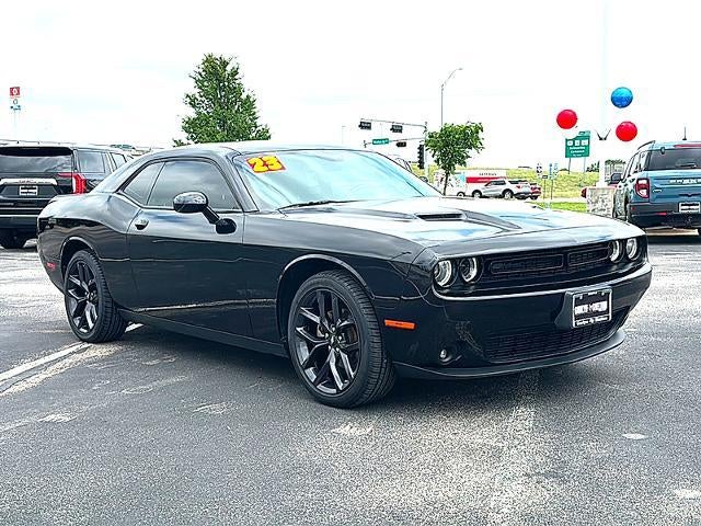 2023 Dodge Challenger SXT RWD