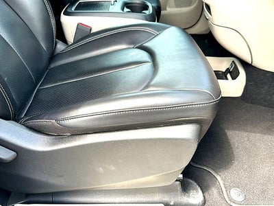 2023 Chrysler Pacifica Touring L FWD