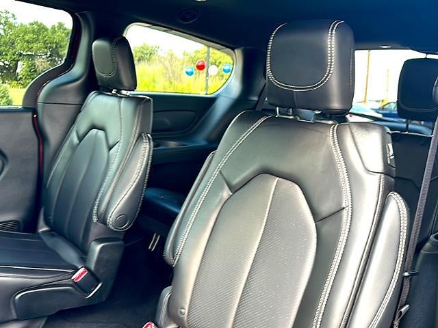 2023 Chrysler Pacifica Touring L FWD