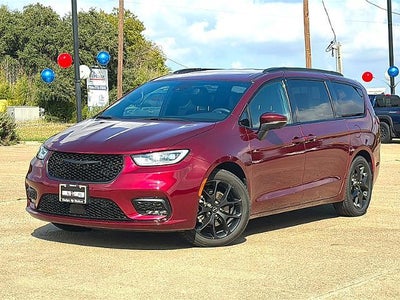 2023 Chrysler Pacifica Touring L FWD