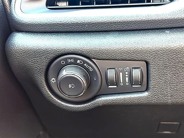 2023 Chrysler Pacifica Touring L FWD