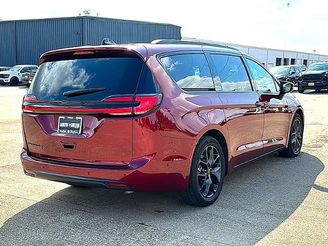 2023 Chrysler Pacifica Touring L FWD