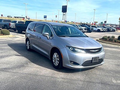 2018 Chrysler Pacifica Touring Plus FWD