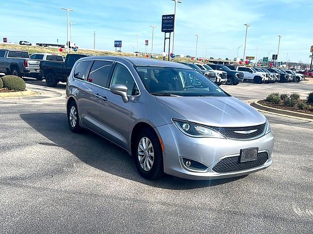 2018 Chrysler Pacifica Touring Plus FWD