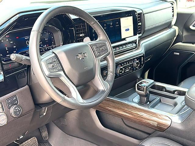 2024 Chevrolet Silverado 1500 Crew Cab Short Box 4-Wheel Drive RST