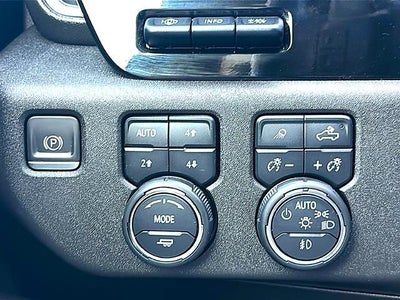 2022 Chevrolet Silverado 1500 Crew Cab Short Box 4-Wheel Drive LTZ