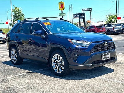 2023 Toyota RAV4 XLE Premium FWD (Natl)