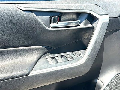 2023 Toyota RAV4 XLE Premium FWD (Natl)