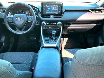 2020 Toyota RAV4 XLE FWD (GS)