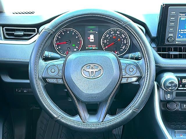 2020 Toyota RAV4 XLE FWD (GS)