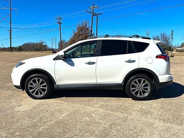 2017 Toyota RAV4 Platinum FWD (Natl)
