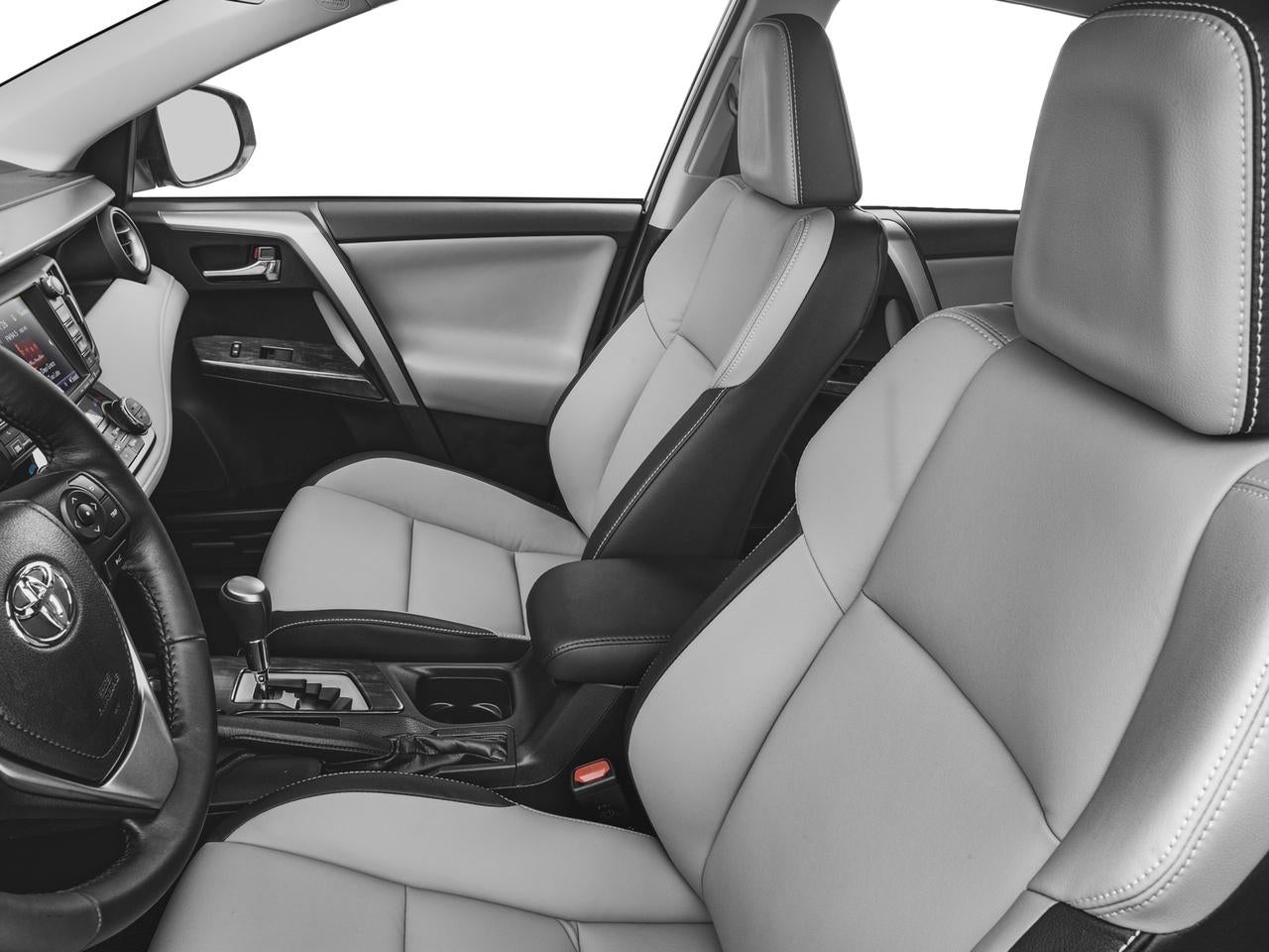 2017 Toyota RAV4 Platinum FWD (Natl)