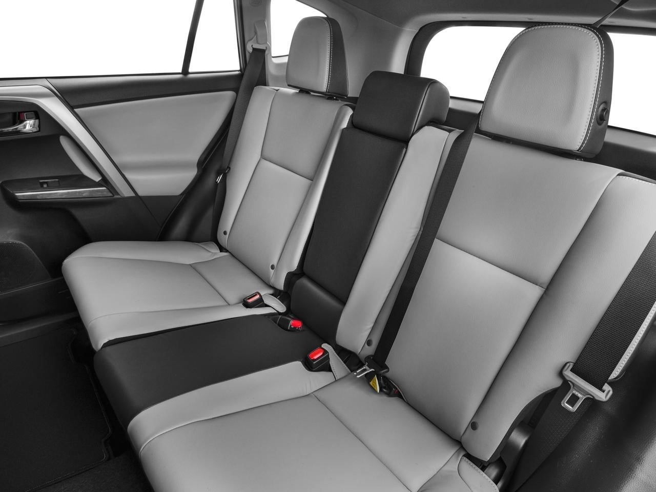 2017 Toyota RAV4 Platinum FWD (Natl)