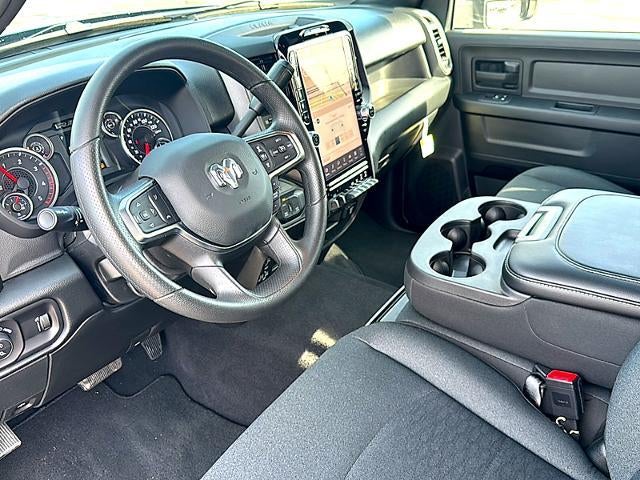 2026 RAM 2500 Tradesman 4x4 Crew Cab 6'4" Box