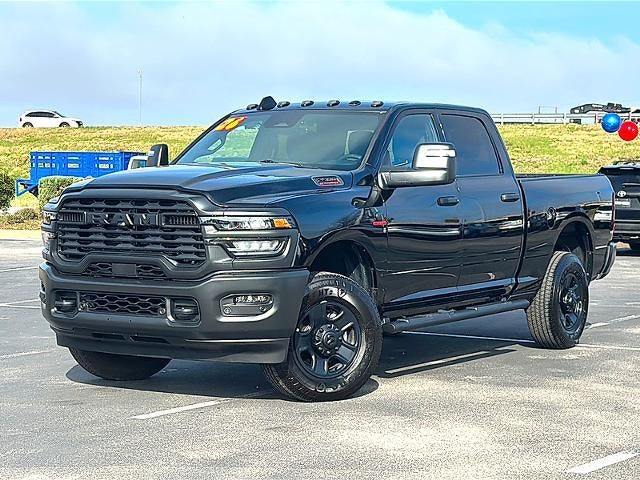 2026 RAM 2500 Tradesman 4x4 Crew Cab 6'4" Box