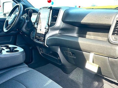 2026 RAM 2500 Tradesman 4x4 Crew Cab 6'4" Box