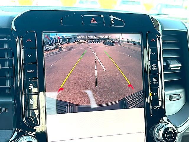 2026 RAM 2500 Tradesman 4x4 Crew Cab 6'4" Box