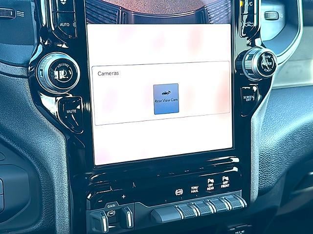 2026 RAM 2500 Tradesman 4x4 Crew Cab 6'4" Box